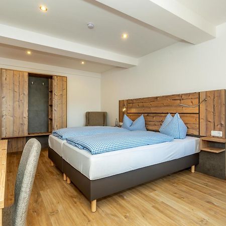 Hotel Zum Forst Kranzberg エクステリア 写真
