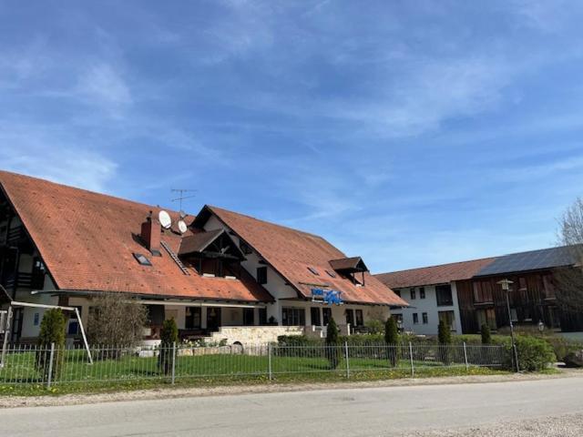 Hotel Zum Forst Kranzberg エクステリア 写真