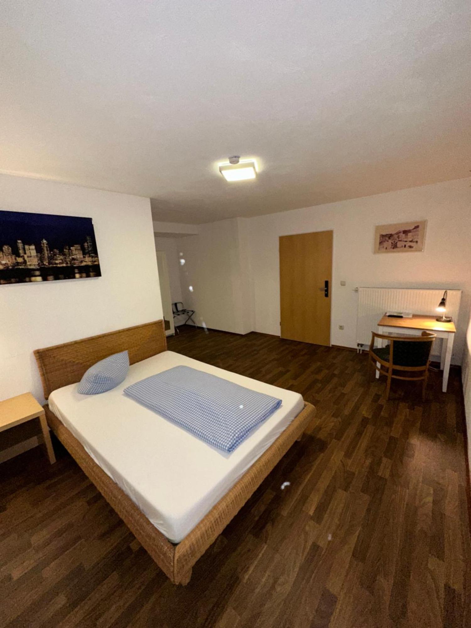 Hotel Zum Forst Kranzberg エクステリア 写真